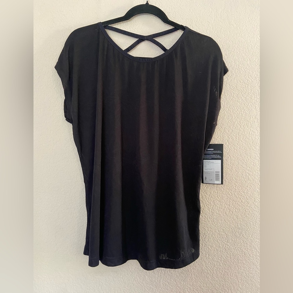 Helly Hansen Women’s Black Short Sleeve Top with Back Strap Detail Athletic Sz L